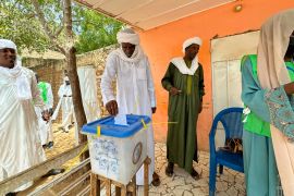 Voters in Chad&#039;s capital of N&#039;djamena cast ballots in their country&#039;s presidential race on May 6 [Mouta/AP Photo]
